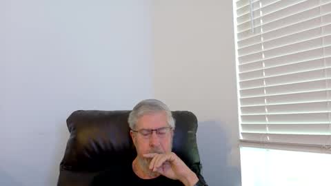 Colorado Guy Straight online show from June 8, 11:55 am