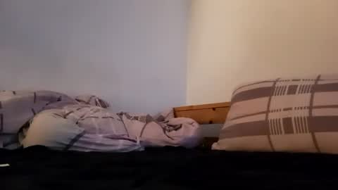 younh23wood online show from July 4, 2:04 am