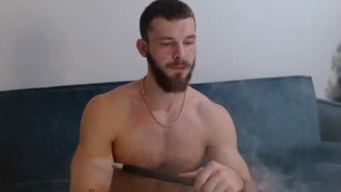 Snapshot of your420_cam chatting on December 7, 8:55 pm your420_cam online show from December 7, 8:55 pm