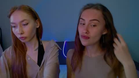 Amelia online show from April 19, 2:29 pm