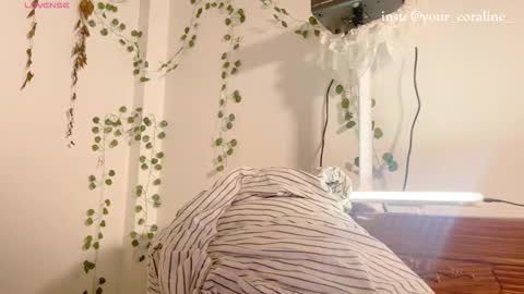 your_coraline_ online show from February 7, 10:18 am