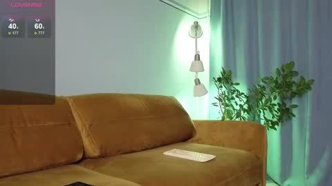 Alice online show from October 31, 4:29 pm