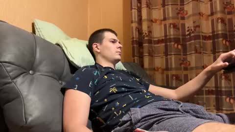 Kelly online show from December 22, 6:48 pm