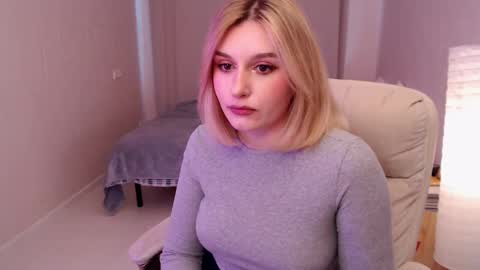 Freya online show from February 21, 12:39 pm