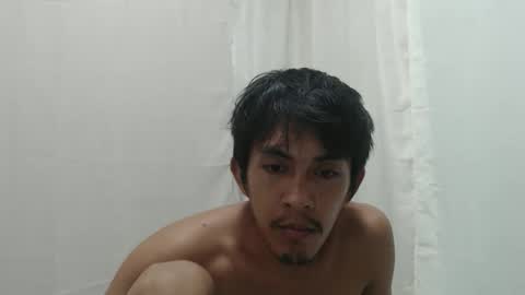 your_guy111 online show from April 13, 3:49 pm