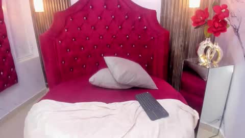 Evelin  online show from November 30, 12:18 am