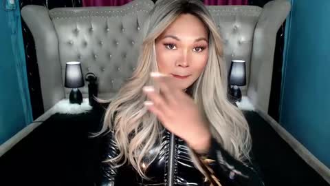 Casie online show from February 27, 1:19 am