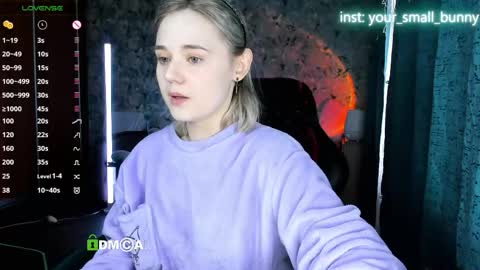 Molly online show from May 19, 2:07 am