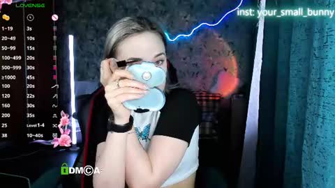 Molly online show from June 21, 2:18 am