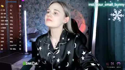 Molly online show from February 25, 6:39 am