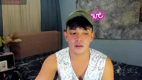 yourasian_bradley online show from November 14, 3:09 am