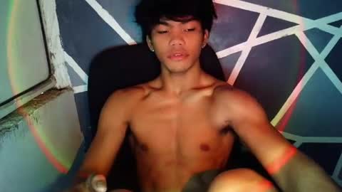 rainy online show from June 29, 11:15 pm