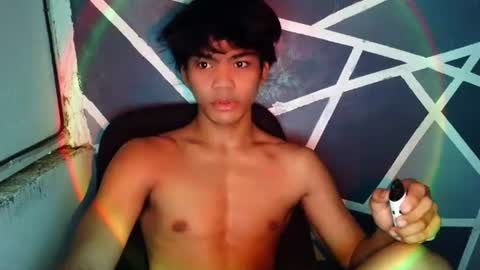 rainy online show from June 29, 2:19 am