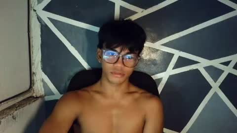 rainy online show from July 9, 9:19 pm