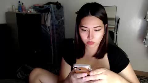 tifanny online show from March 20, 7:35 am