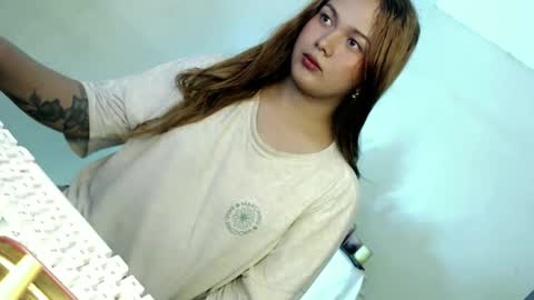 PEARL online show from February 2, 3:26 am