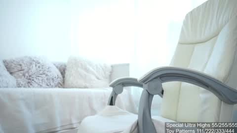 Call me Pixie online show from January 3, 11:14 am