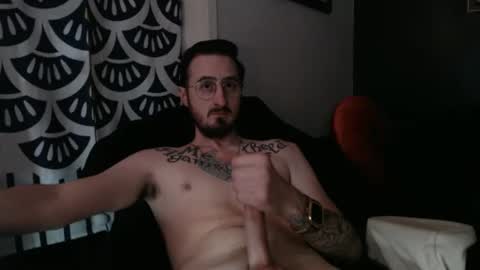 Sharing For Fun and Pleasure online show from December 15, 10:33 am