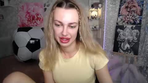 Nicky online show from July 8, 4:54 pm