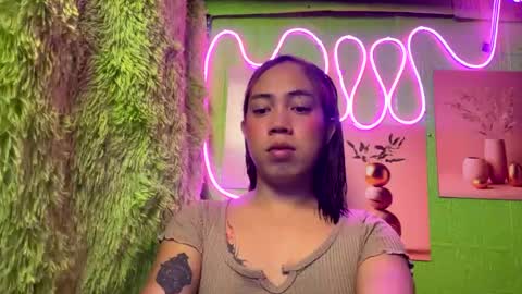 youronlyprincess01 online show from July 27, 12:57 pm