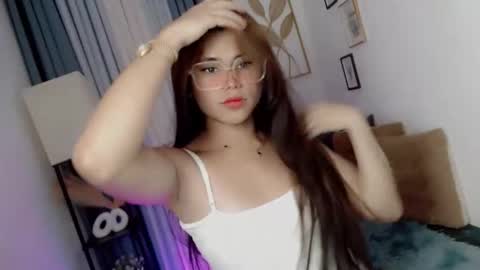 yourprettyblythe_ts online show from March 30, 1:00 pm