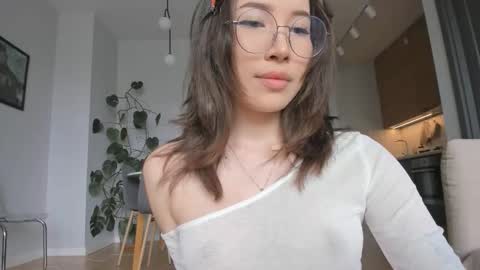 youre meyy online show from March 31, 7:20 am