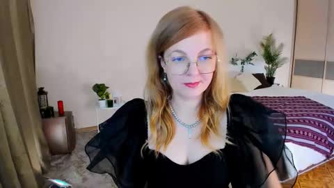 Alice online show from January 17, 11:30 am