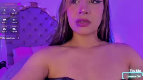 Val online show from April 18, 7:40 pm