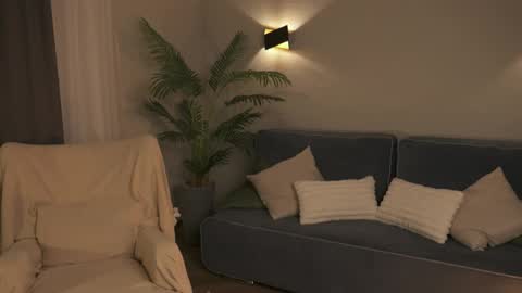 youur_sweetheart online show from April 24, 3:25 pm