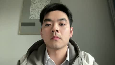 Albert Locko online show from January 16, 8:12 am