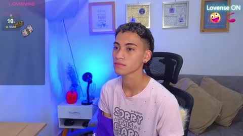 yulian_vasquez online show from November 13, 12:52 pm