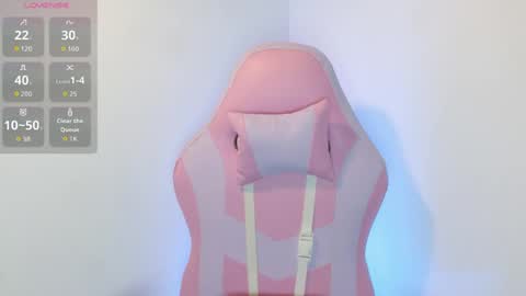 Yuli and SaraIndependent model online show from April 9, 3:10 am