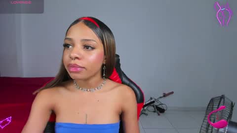 yumi_hanna online show from April 5, 4:53 am