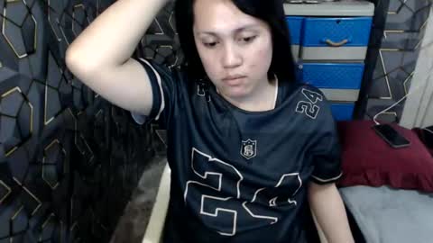 yumi online show from September 19, 12:48 am