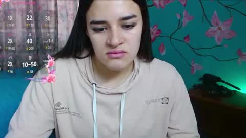 yumilove_2 online show from June 22, 1:29 pm