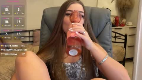 Yummy Jane online show from March 5, 7:28 am