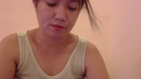 yummyclaya online show from March 9, 5:12 am