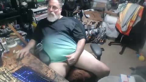 yummyflguy online show from June 4, 10:49 pm