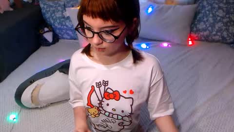 yuna_jin online show from March 6, 2:16 pm