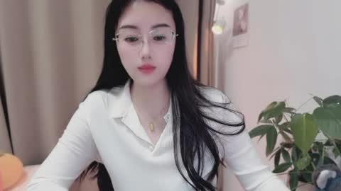 YunEr online show from April 3, 2:35 pm