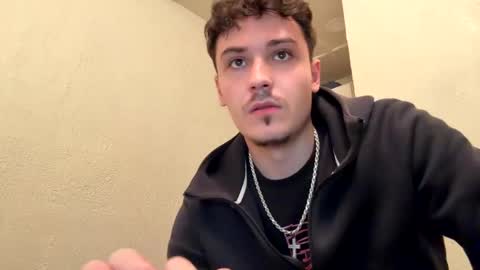 yungstudbev online show from September 10, 1:50 am