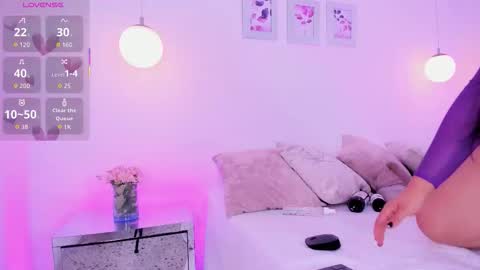 Yunna online show from February 25, 11:47 am