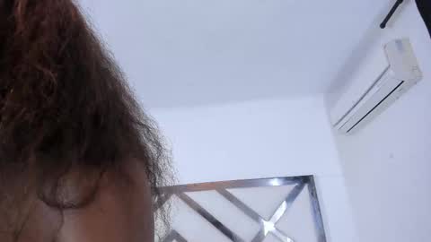 yuriperez online show from March 7, 9:48 pm