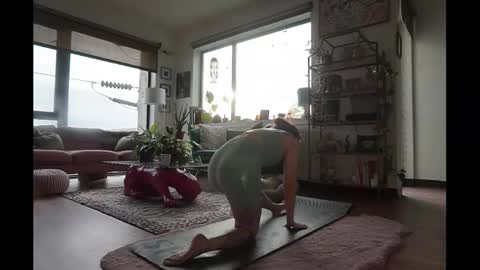 Yucky online show from January 23, 11:47 pm