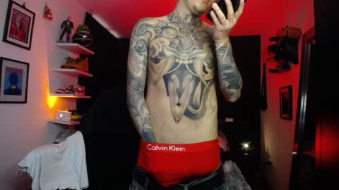 Snapshot of zac_muller1 chatting on October 11, 2:43 pm zac_muller1 online show from October 11, 2:43 pm