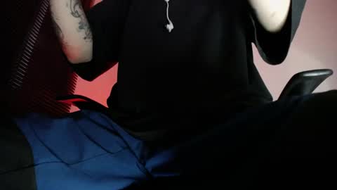 Zac Freelance model online show from April 21, 2:37 am