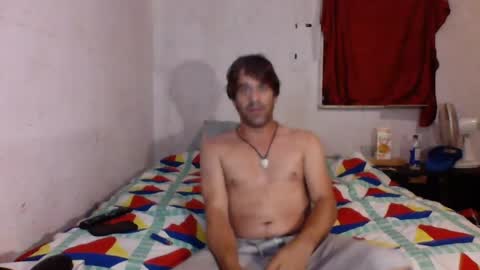 zachary0rivard online show from July 10, 4:50 am