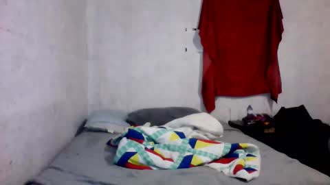 zachary0rivard online show from June 9, 5:40 am