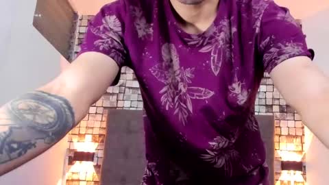 zack_isback online show from April 16, 9:50 pm