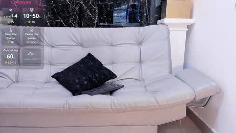 Zack online show from October 17, 4:33 pm